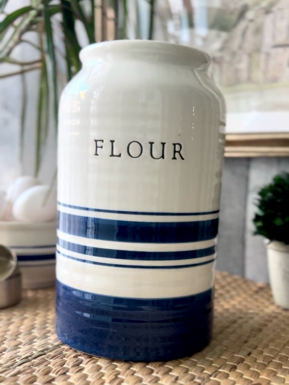 🌴Farmhouse Blue & White Ceramic Flour Storage Canister W/ Stamped Lettering